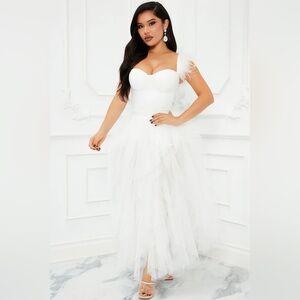 Elegant White Strapless Evening Gown